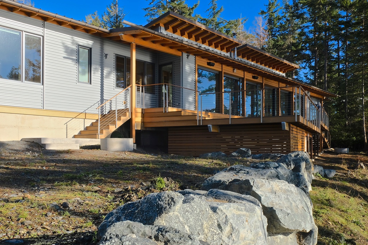 Guemes Island House & Studioo 8 Studio Edison